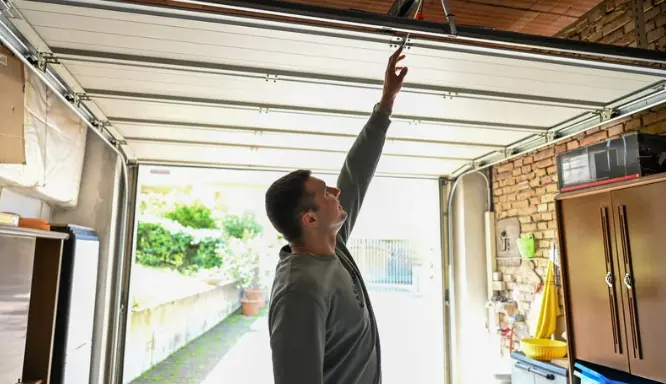 What Are Common Safety Issues With Garage Doors